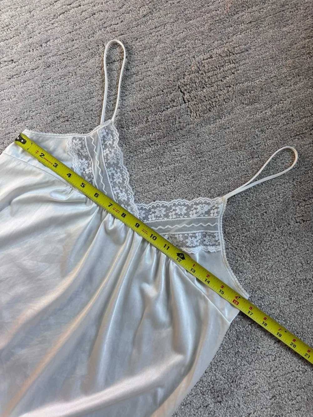 Vintage White Ivory Nightgown Lace Trim Babydoll Slip Dress Cottagecore Medium - Picture 8 of 11